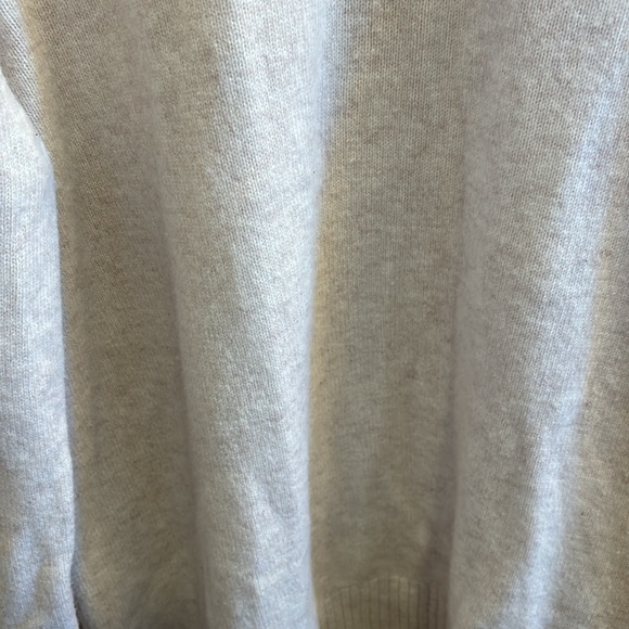 Everlane Women's Crew Neck Sweater - Picture 3 of 14